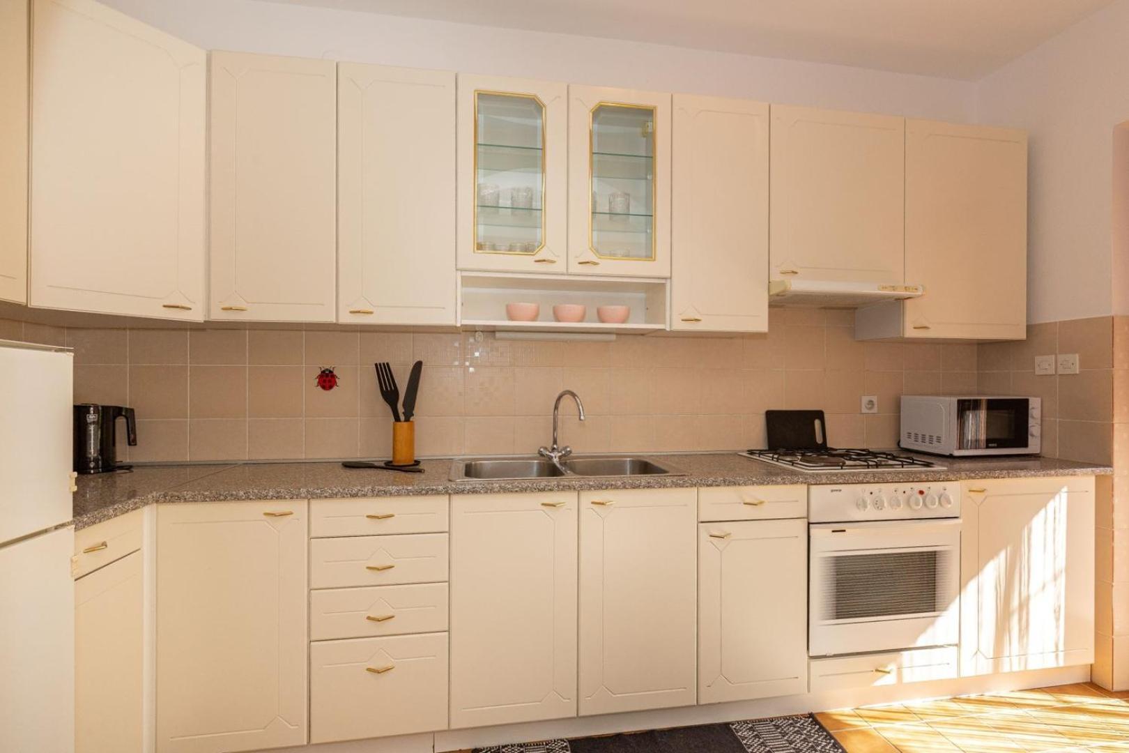 Three Bedroom Apartment In Biograd Biograd Na Moru Exterior photo